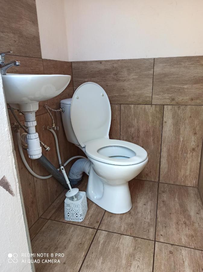 Pole U Mani Hotel Wizajny Buitenkant foto
